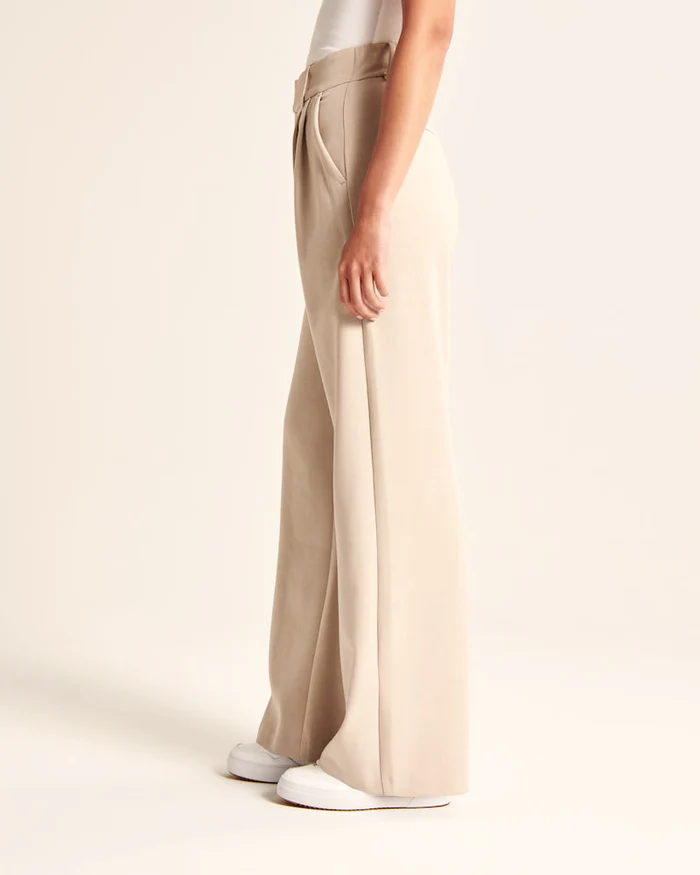Damenhose mit hoher Taille und elegantem weitem Bein