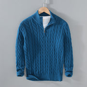 Klassischer Halbzip-Jumper mit Kabelstrickdesign