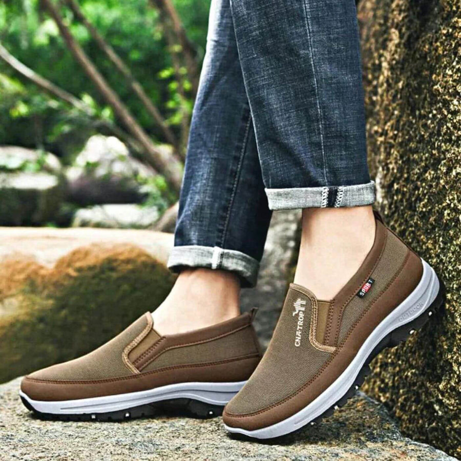 TIMO - BEQUEME SLIPPER FÜR FREIZEIT UND ALLTAG