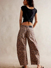 Leoparden Fassjeans für Selbstbewusste Styles