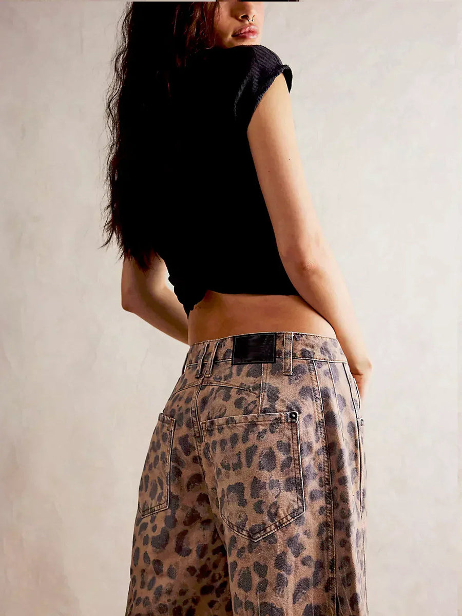 Leoparden Fassjeans für Selbstbewusste Styles