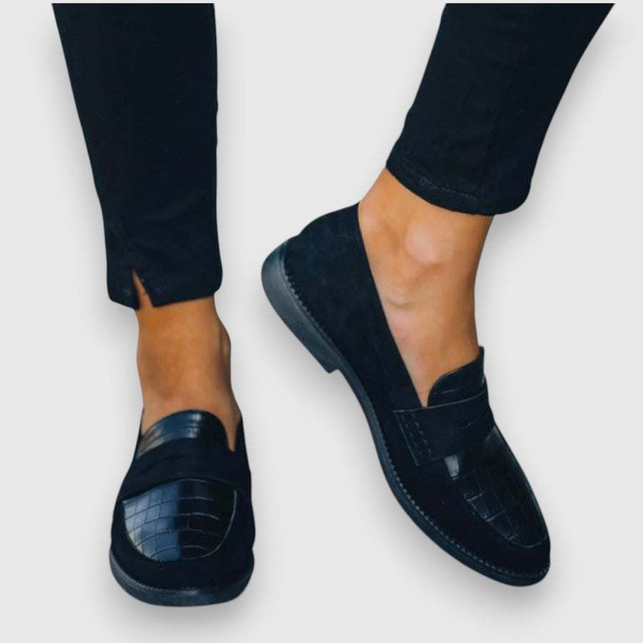 Sara™ – Elegant Loafer