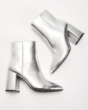 Anary - Schimmernde, silberne Stiefeletten mit Blockabsatz | Schicke Stiefeletten mit spitzer Spitze in Metallic-Optik