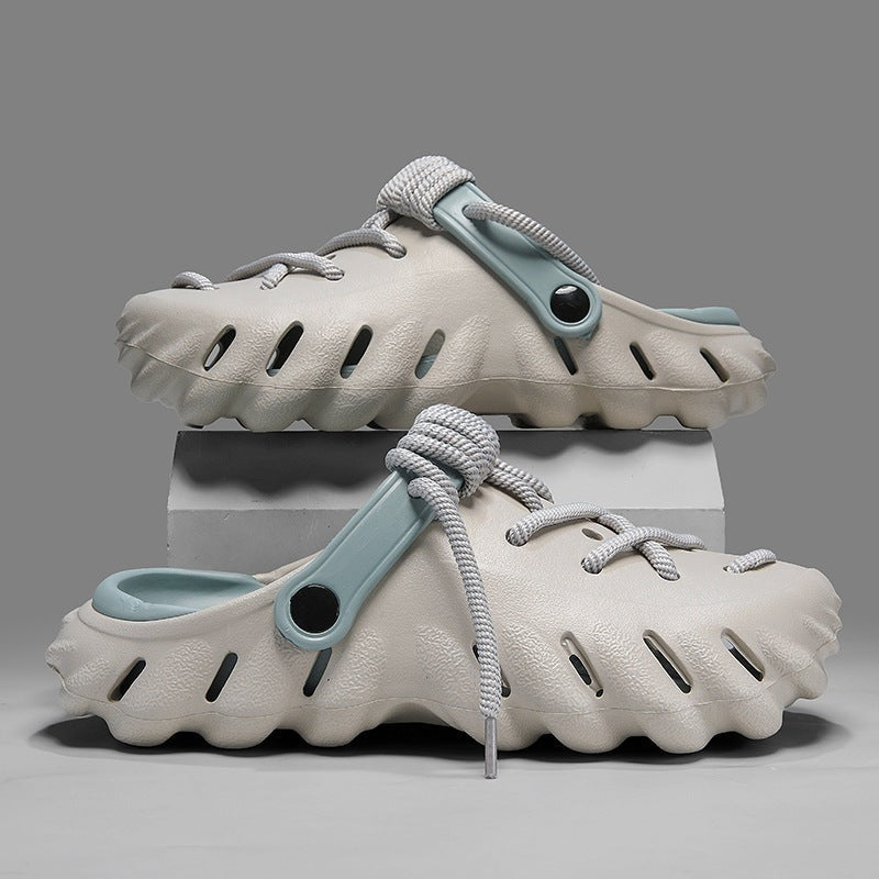 GUSTAV - CLOGS MIT DEKORATIVEN SCHNÜRSENKELN