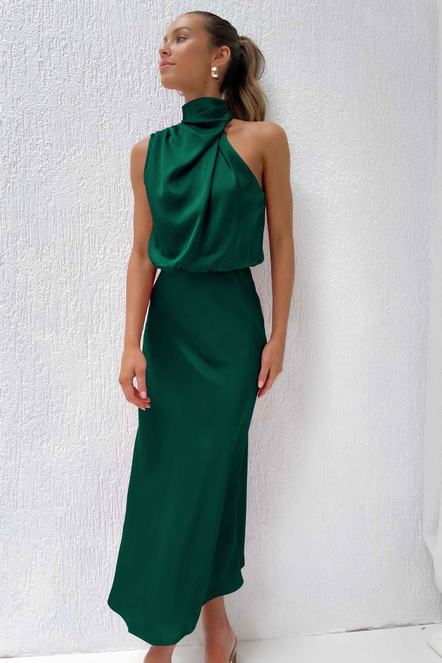 Lydia | Langes Kleid mit Halterneck