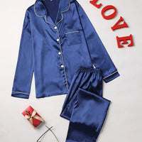 Marineblau