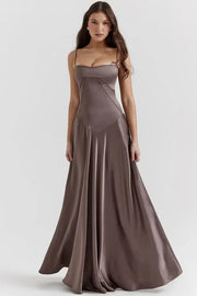 Satin-Maxikleid für Damen | Korsett-Rücken mit Schnürung