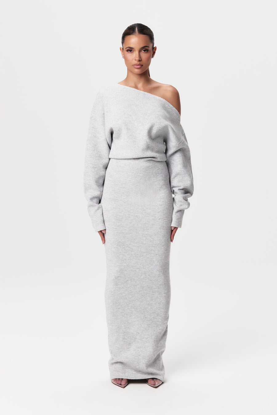 Trina – Schulterfreies Strickkleid