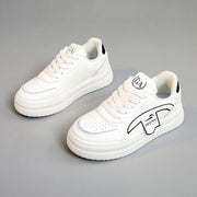 Damen Sneakers mit dämpfender Laufsohle und sportlichem Design