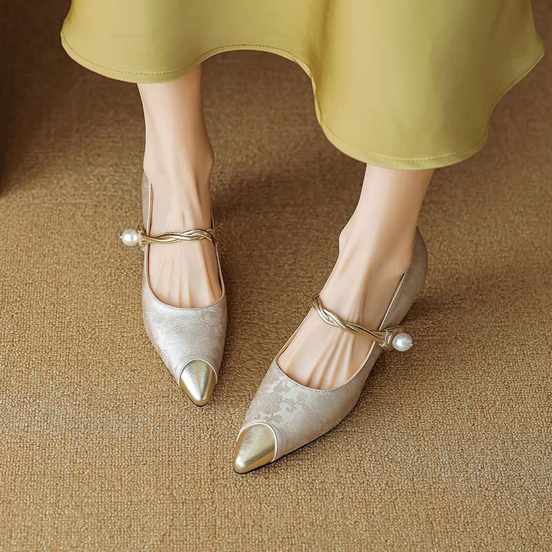 Pumps mit Kitten-Heel für Damen