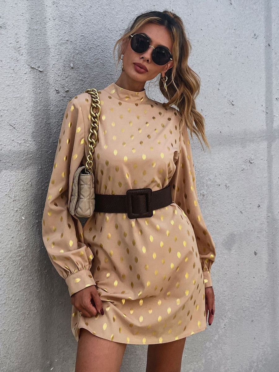 Damen elegantes Minikleid mit glänzenden Akzenten und lässigem Schnitt