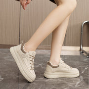 Damen Freizeitsneaker mit dämpfender Laufsohle und atmungsaktivem Obermaterial