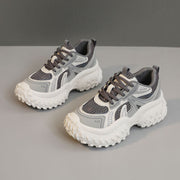 Damen sportliche Performance-Sneakers mit rutschfester Sohle und atmungsativem Obermaterial