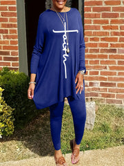 Damen Leggings- und Tunika-Set mit asymmetrischem Schnitt und motivierenden Prints