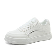 Damen Sneakers mit modischem Design und eleganten Akzenten