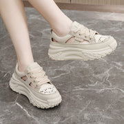 Damen Sportliche Plateau-Sneaker mit atmungsaktiver Oberflächenstruktur und modischem Design