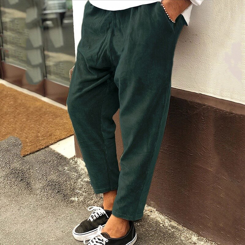 Herren Ganzjahres-Cordhose mit Taschen