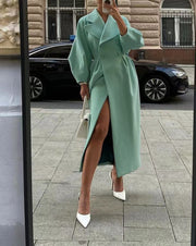 Eleganter langer Damen Trenchcoat – Reverskragen & Laternenärmel – Modern
