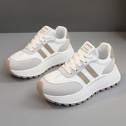 Damen modische Plateau-Sneaker mit atmungsaktiver Oberflächenstruktur und hoher Laufsohle