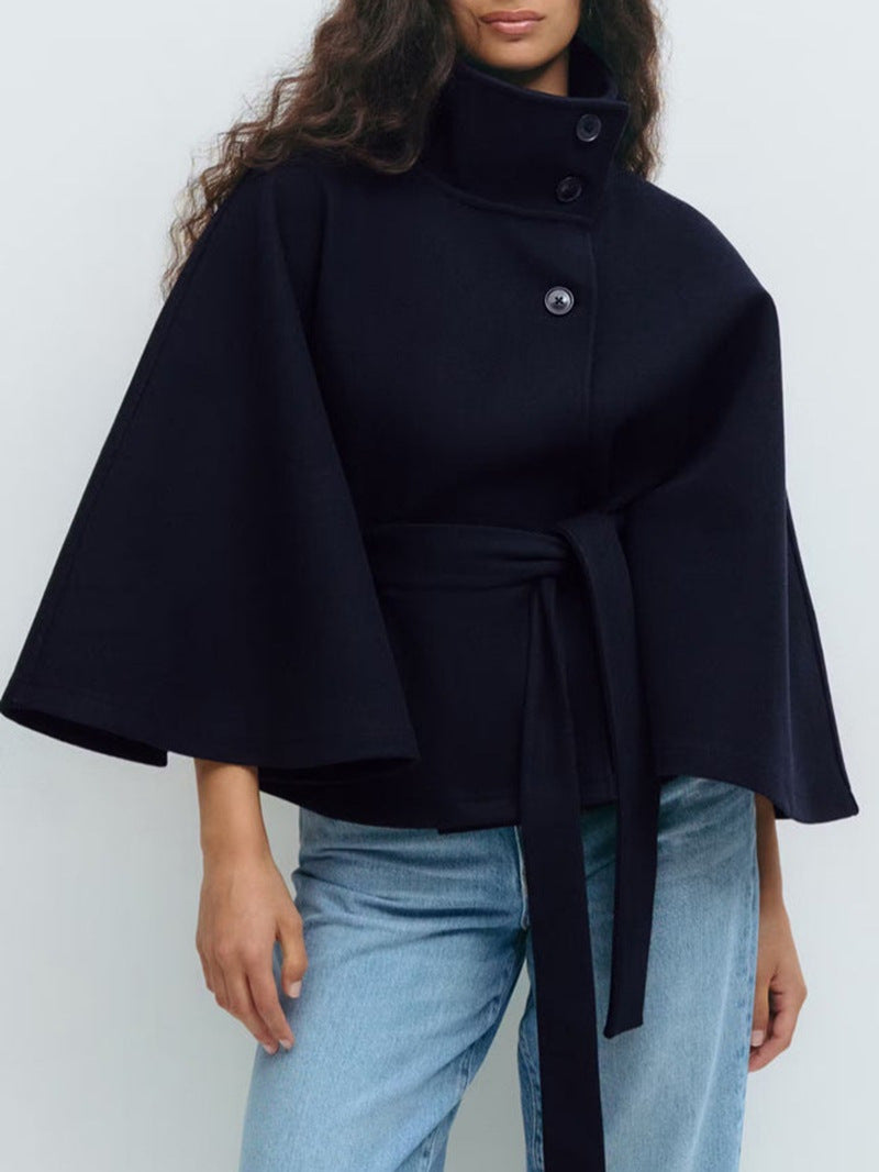 Damen stylische Umhangjacke mit hohem Kragen und Gürtel