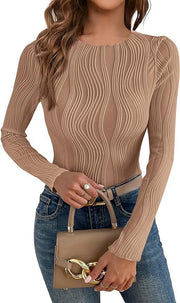 Damen nan figurbetontes Rippstrick-Longsleeve mit Wellendetail und Rundhalsausschnitt Drune