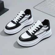 Damen modische Plateau Sneakers mit atmungsaktivem Netzmaterial und schockabsorbierender Sohle