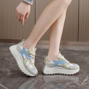 Damen Sportliche Plateau-Sneaker mit trendiger Farbgebung und dämpfender Sohle