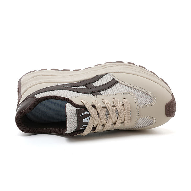 Damen moderne Sneaker mit atmungsaktiver Mesh-Oberfläche und dämpfender Laufsohle