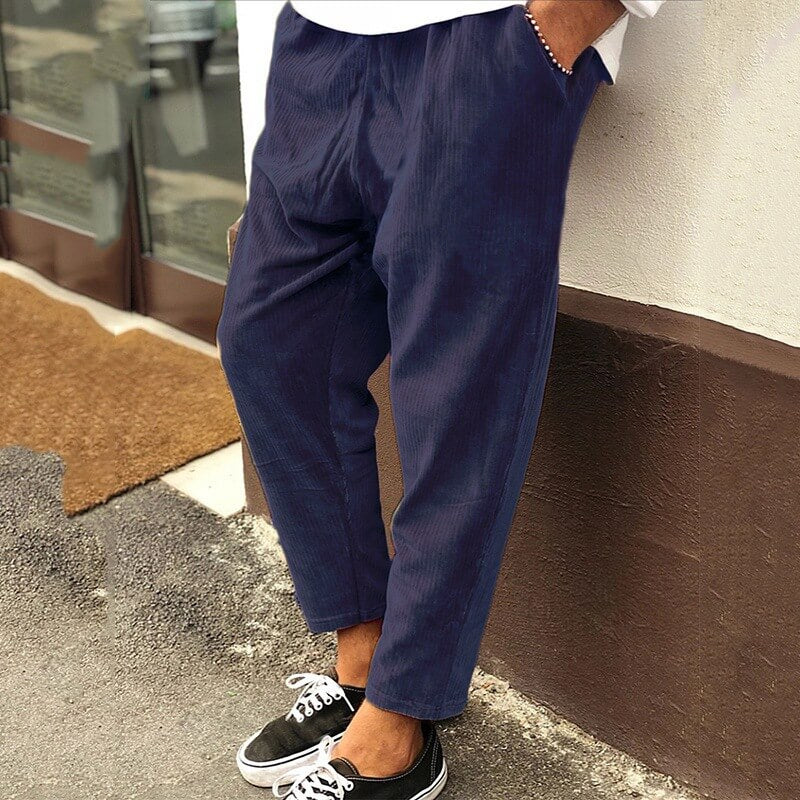 Herren Ganzjahres-Cordhose mit Taschen
