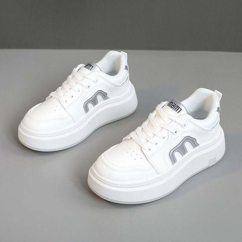 Damen Plateau Sneakers mit modernem Design und bequemer Dämpfung