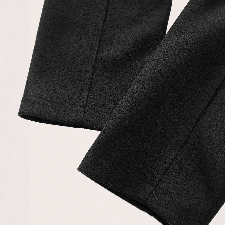 Damen eleganter, taillierter Gehrock mit doppelter Knopfleiste und schickem Revers