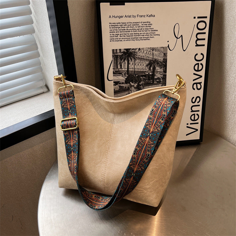 Vintage Eleganz: Stilvolle Kreuztasche für Damen