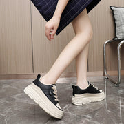 Damen Plateausneaker mit trendigem Design und innovativem Dämpfungssystem