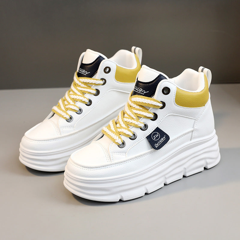 Damen Plattform Sneakers mit trendigem Farbdesign und extrakompakter Sohle
