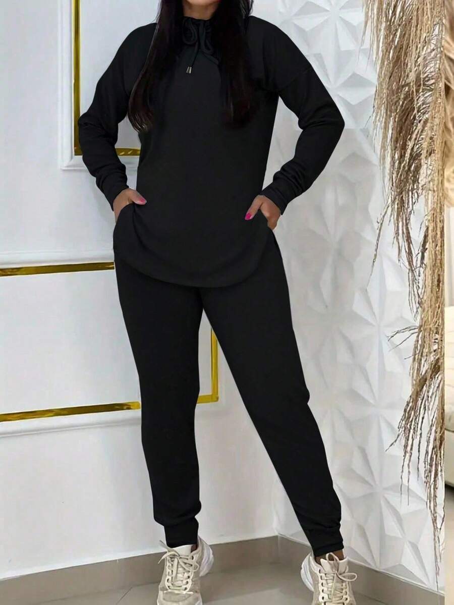 Damen Sportliches Lounge-Set mit Kapuze und praktischen Taschen