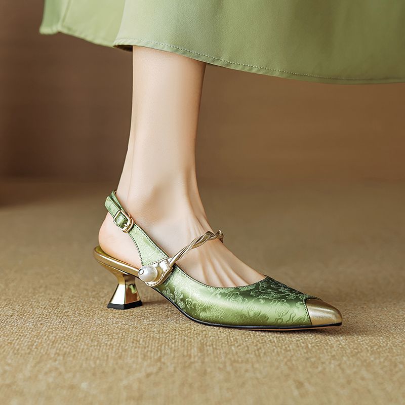 Pumps mit Kitten-Heel für Damen