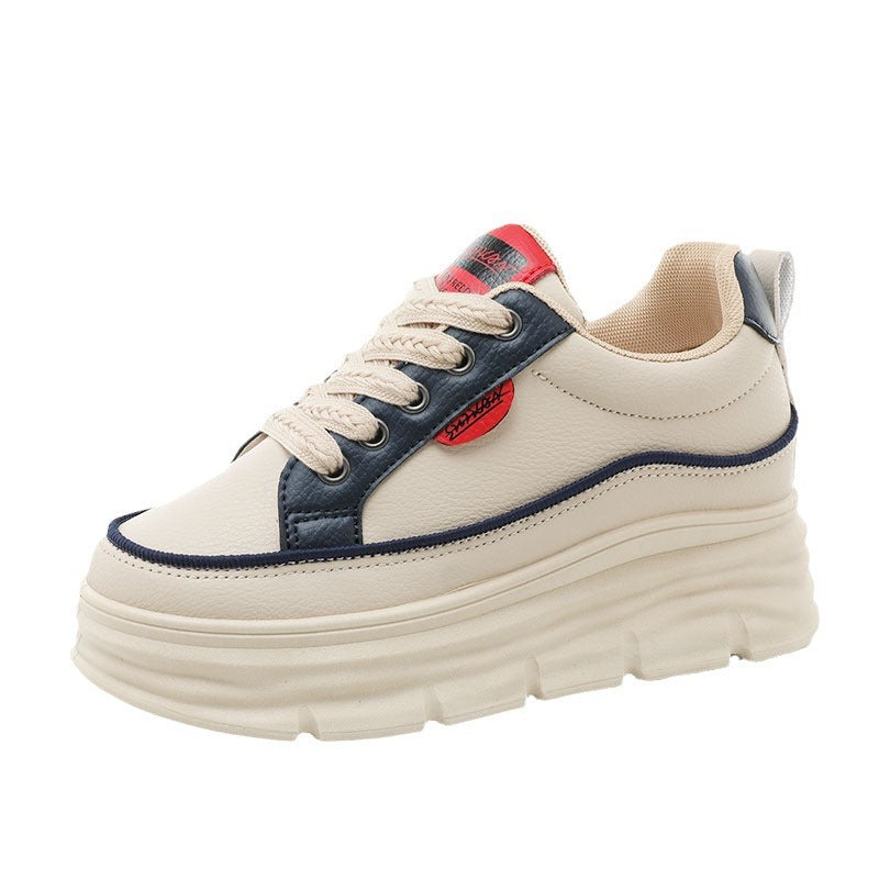 Damen Plateau-Sneaker mit innovativem Dämpfungssystem und modischer Laufsohle