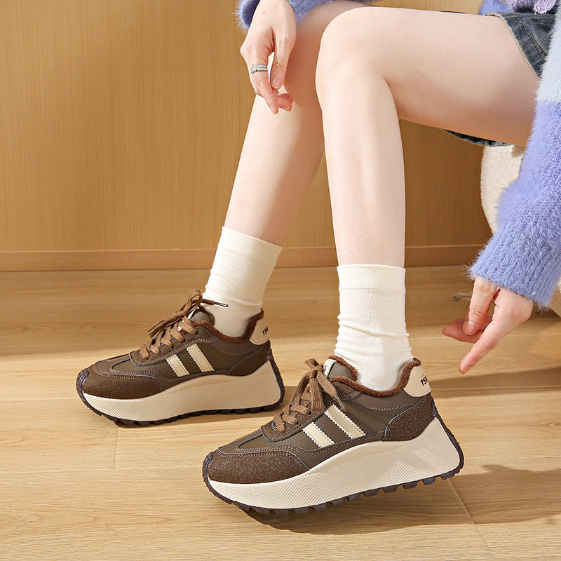 Damen Sportliche High-Top Sneakers mit gefüttertem Innenbereich