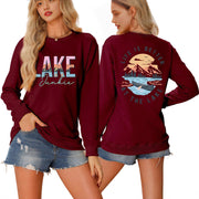 Damen Langarmshirt mit kreativem Lake-Motiv und lässiger Passform