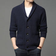 Herren Strickjacke mit hoch geschlossenem Kragen und praktischen Taschen Aliams
