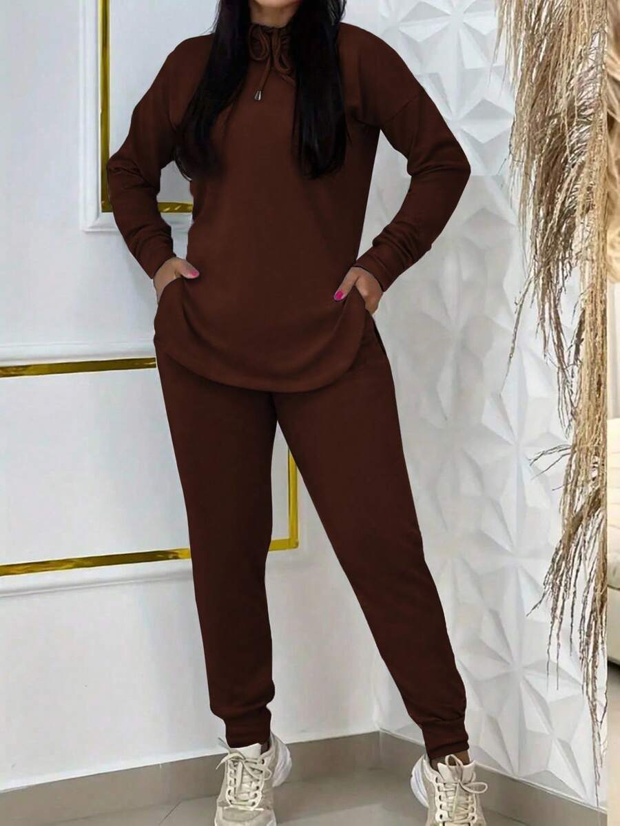 Damen Sportliches Lounge-Set mit Kapuze und praktischen Taschen