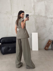 Damen Set aus Baumwollmix mit Gürtel und weiten Beinen – Sommerlich legerer Look