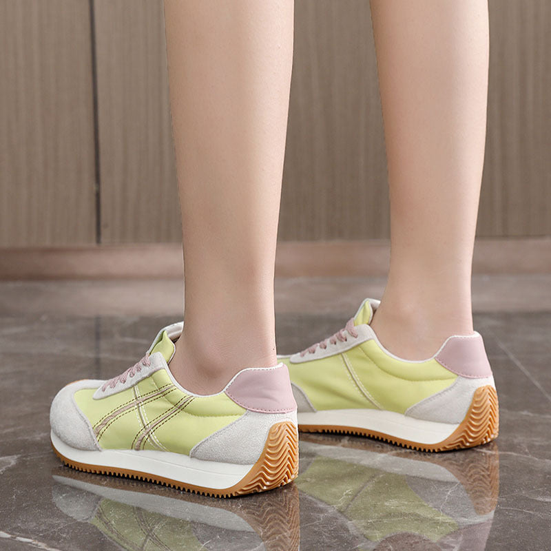 Damen modische Sneakers mit flexibler Laufsohle und stylishem Obermaterial