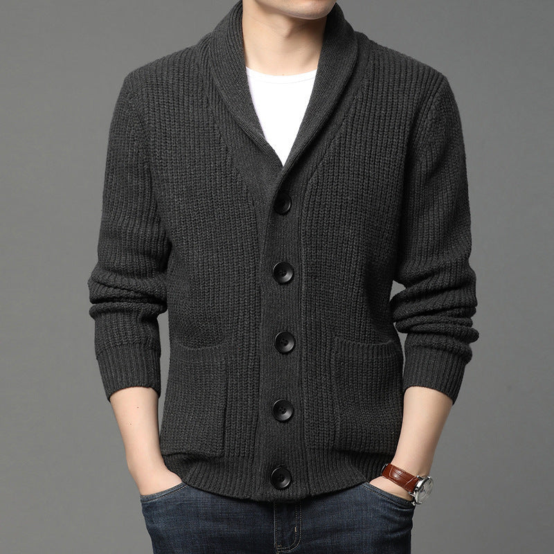 Herren Strickjacke mit hoch geschlossenem Kragen und praktischen Taschen Aliams