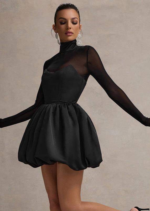 Damen Mini-Kleid aus Satin mit Puffrock und V-Ausschnitt