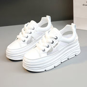 Damen Plattform Sneakers mit atmungsaktiver Mesh-Oberfläche und trendiger Dämpfung