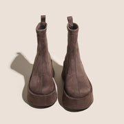 Damen Ankle Boots aus luxuriösem Wildleder mit bequemer leichtgewichtiger Sohle