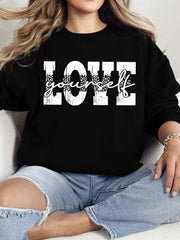 Damen Sweatshirt mit kreativem LOVE-Schriftzug und lässiger Passform