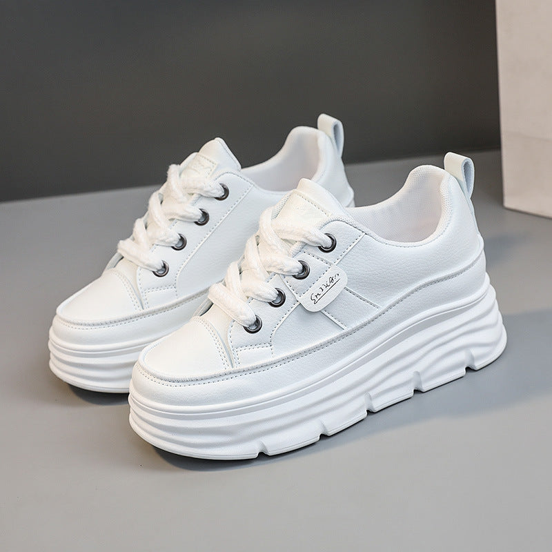 Damen Plateausneaker mit trendigem Design und innovativem Dämpfungssystem