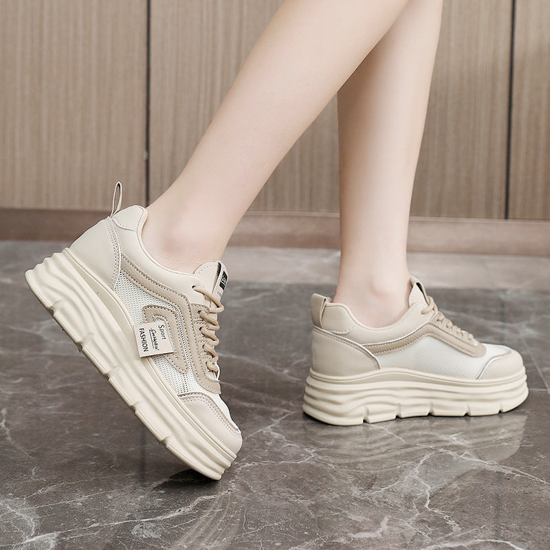 Damen Sportliche Plateau Sneakers mit atmungsaktivem Obermaterial und modischem Design